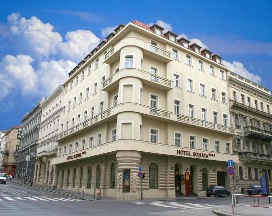 Ea Sonata Prague