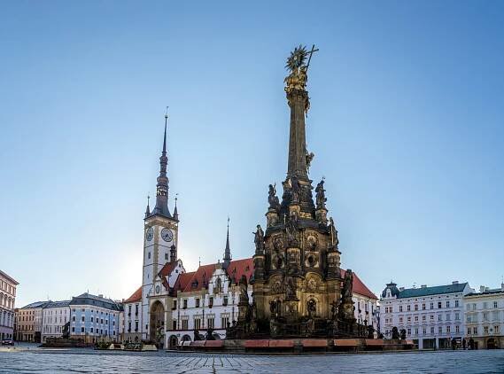 Co dělat v Olomouci když prší: Tipy pro rok 2025
