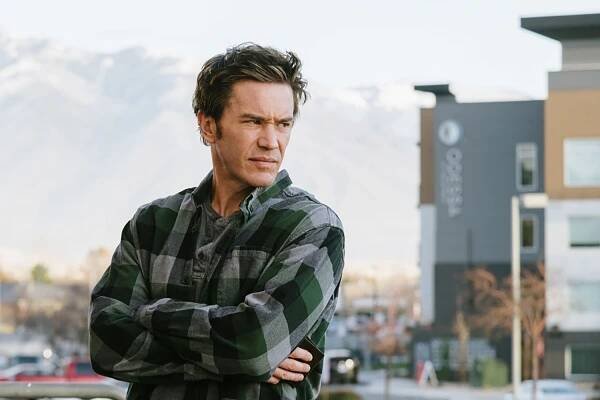 See Ryan Phillippe and Tom Pelphrey in Trailer for True Crime Thriller 'American Murderer'