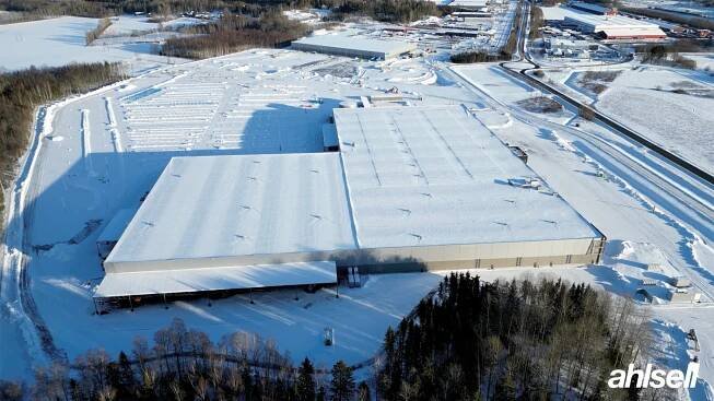 Ahlsell Expands Logistics Center with KNAPP Solution