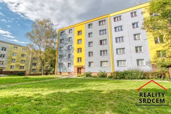 Pronájem bytu v os. vlast. 2+1+lodžie/54 m2 na ul. Čajkovského, Karviná - Mizerov