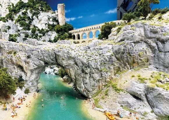 Monaco: Fürst Albert II und Fürstin Charlène eröffnen neuen Abschnitt im Miniatur Wunderland | Miniatur Wunderland