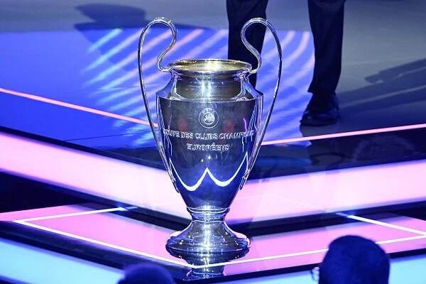 Slavia se v Lize mistrů vydá dvakrát do Itálie, doma vyzve Barcelonu i Arsenal