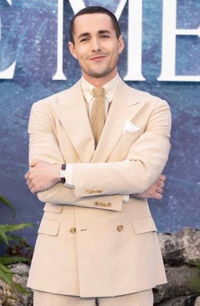 Jonah Hauer-King attends the UK Premiere of "The Little Mermaid" 