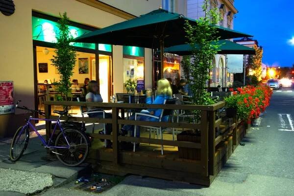 plan 3 kuchyně / Jiné Café I. v Uherském Hradišti |
plan 3 kuchyně / Interiéry na míru Uherské Hradiště
