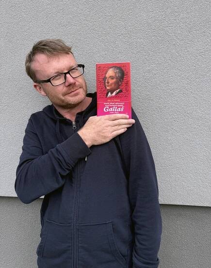 První knihovna na Moravě byla v Hranicích. O jejím zakladateli vychází kniha