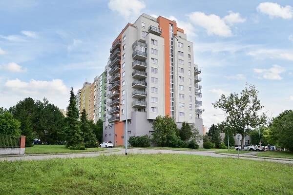 MODŘANY REALITY | Prodej bytu 1kk, 35 m2 + balkon 3,4 m2, Otradovická, Praha 4 - Kamýk