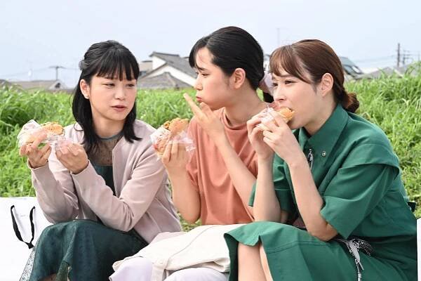 Mai Fukagawa, Alice Hirose - Šicuren meši - Z filmu