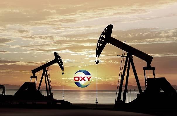 silhouette of oil pumps