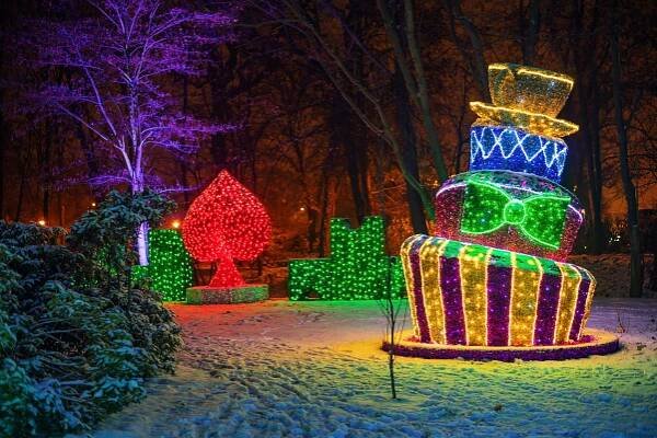 Do Prahy míří světelná atrakce Lumina Park, komunikaci zajistí Baloo & Groot