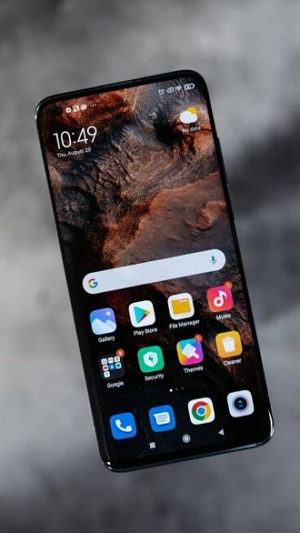 displej mobilního telefonu do 10 000 Kč