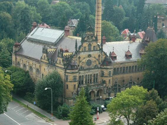 Liberec dluží stavební firmě za rekonstrukci lázní na galerii 60 milionů