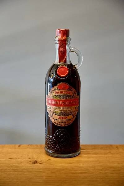 Bar Sharuman | 鎌倉にある真空管アンプと大型スピーカーで音楽が聴けるバー。