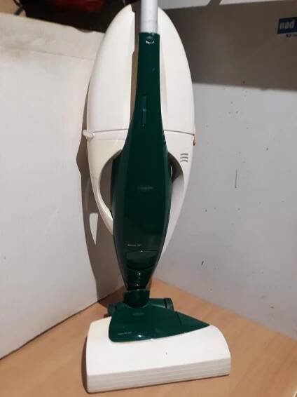 Vysavač VORWERK Kobold130 s rotačním kartáčem