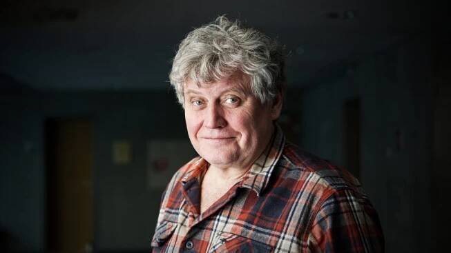Herec Petr Štěpánek: Čím větší lidi, tím skromnější. Vidět „vařit“ giganty byla největší škola | Radiožurnál