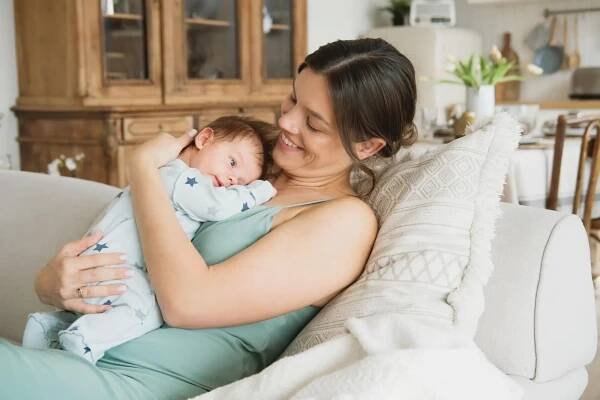 Mateřství je dobré neodkládat, s přibývajícími roky se naděje na přirozené početí snižuje a přibývají i komplikace.