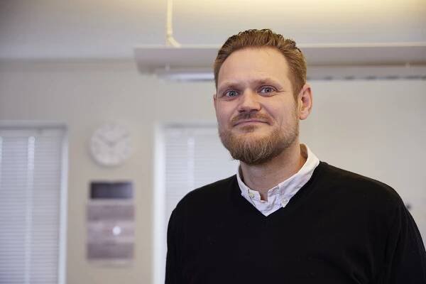 Contact us - English | Carl J. Nielsen A/S
