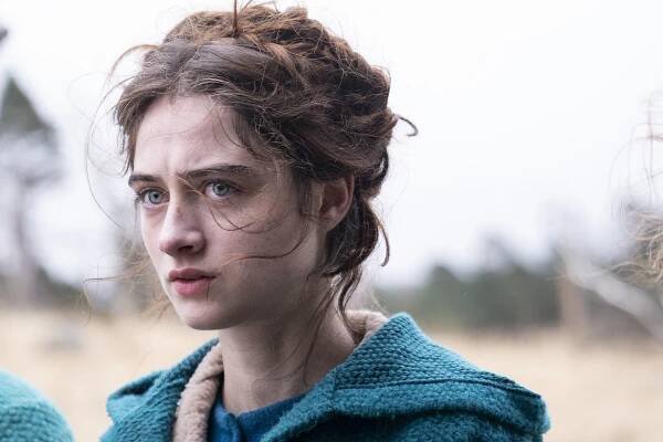 Další jehňátko - Z filmu - Raffey Cassidy