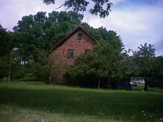 Drevenica v obci Šimonoviciach / Wooden cottage in the village Šimonovice