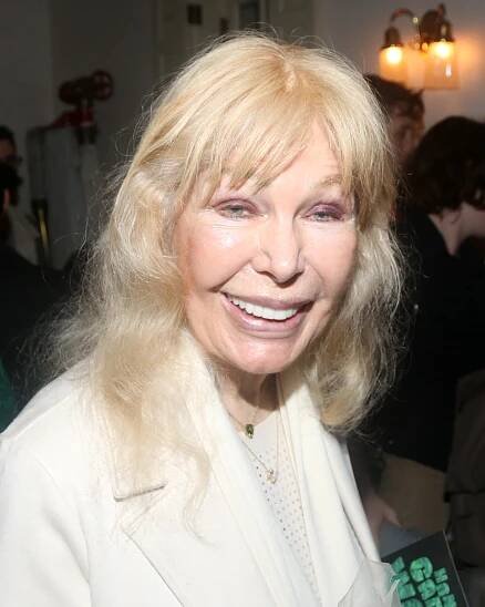 Loretta Swit pictured smiling at the opening night of "Hannah Gadsby: WOOF!" on October 6, 2024 | Source: Getty Images