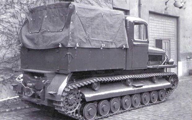 Praga T-6 - 
