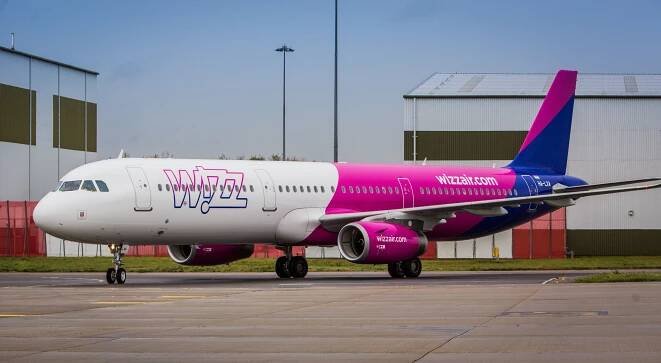 Summary: Wizz Air v obnově letů přeletěl konkurenci | Kurzy.cz