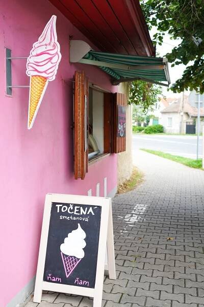 Zastavte se na zmrzlinu, dort či kafe – ŇAM ŇAM ZASTÁVKA