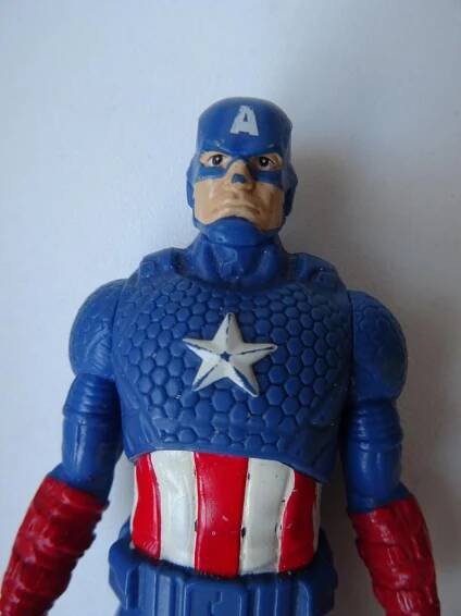 sběratelská figurka Kapitán Amerika