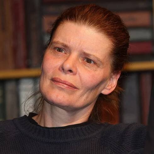 ZUZANA BYDŽOVSKÁ ... Bio Illusion (bioillusion.cz)