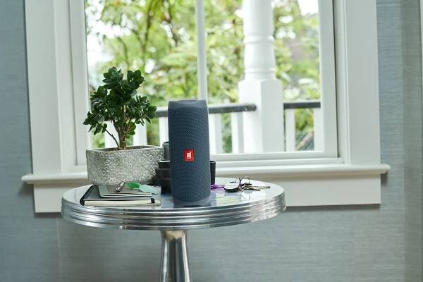 JBL Flip 5: Malý s veľkým zvukom