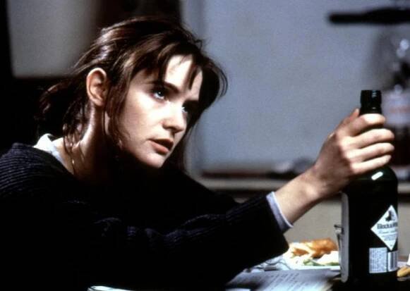 Dolores Claiborneová - Z filmu - Jennifer Jason Leigh