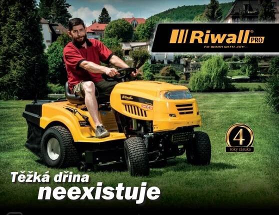 Zahradní traktor Riwall PRO RLT 92 H