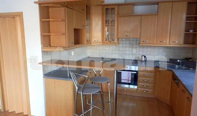 3+kk/B/G, 87,8 m2, 1 p., částečně vybaven, ul. Toužimská, Praha 9 - Kbely | Reality.iDNES.cz 