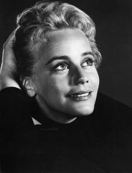  Maria Schell byla dvakrát vdaná, jejím prvním manželem byl německý režisér, herec a producent Horst Hächler, s nímž žila v letech 1957-1965.