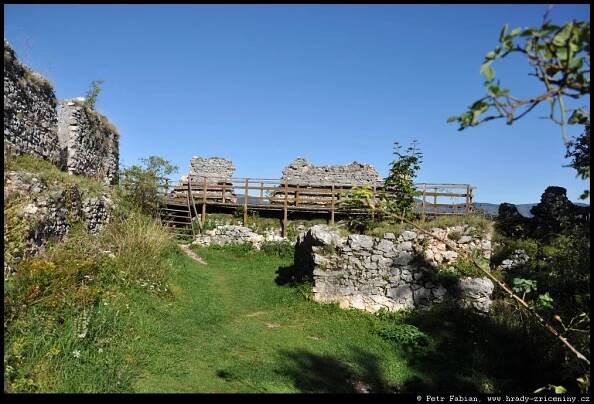 Hrad Muráň – Muránsky hrad / hrady-zriceniny.cz