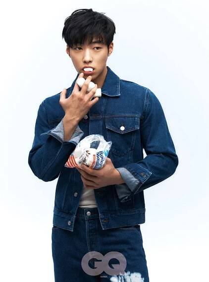 Woo Do Hwan je tvrdohlavým človekom, vždy plánoval stabilný život a nedokáže žiť bez herectva - Asianstyle