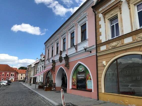 ES CAFE, Kadan - Restaurant Reviews, Photos & Phone Number - Tripadvisor