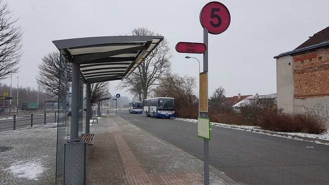 Telč, aut.nádr. 5 (Autobusové nádraží) • Mapy.com