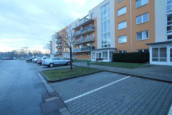 Pronájem bytu 1+kk, 35 m2 - Jozefa Gabčíka 343, Trnová, Pardubice, okr. Pardubice | Expert Reality