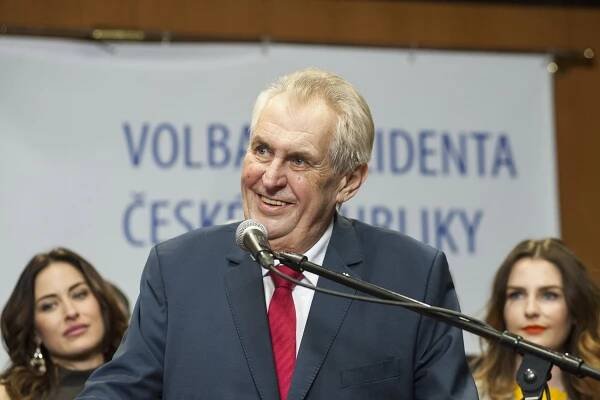 Čtyři ztráty Miloše Zemana. Co se děje jinak, než si prezident přeje