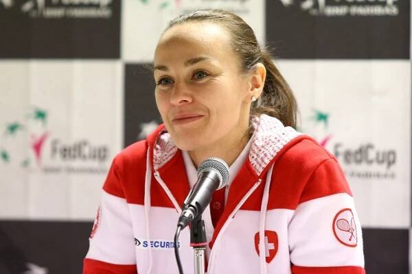 Tenisová legenda Martina Hingisová oznámila čtyři roky po druhé svatbě rozchod.