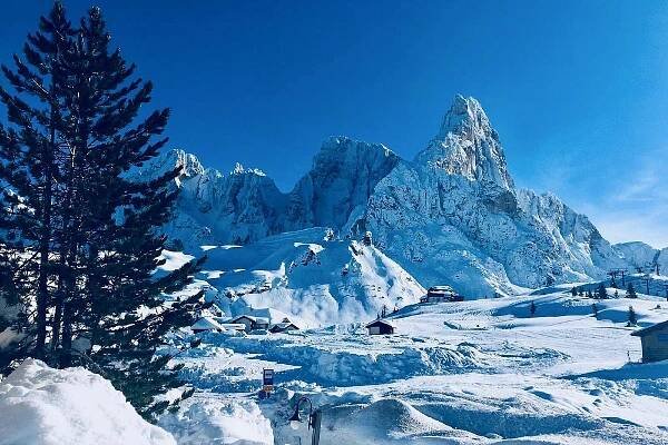 Passo Rolle in winter