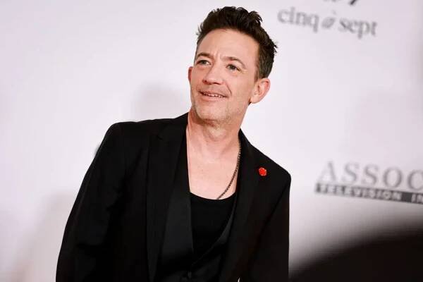 David Faustino