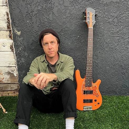 Artist Family - Serek Basses