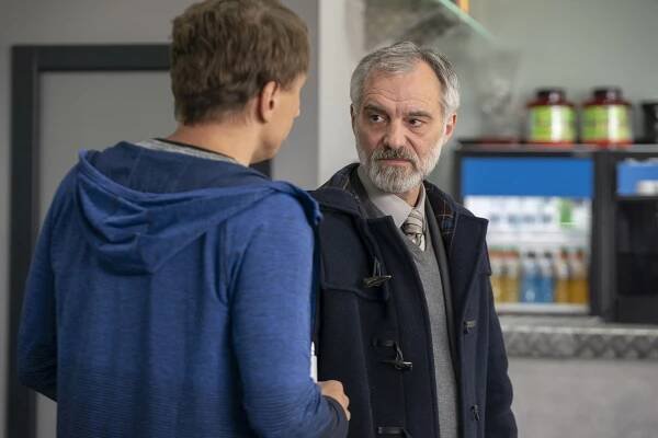Recenze: Docent s Trojanem a Ramba je špatné krimi o dvou nesnesitelných amatérech