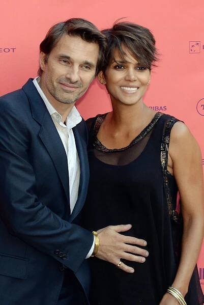 Těhotná Halle Berry se potřetí vdala! Vzala si bývalou lásku Kylie Minoque
