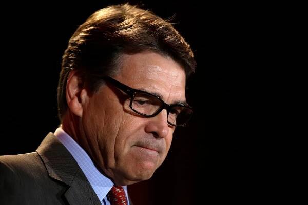 Gov. Rick Perry of Texas Is Indicted on Charge of Abuse of Power