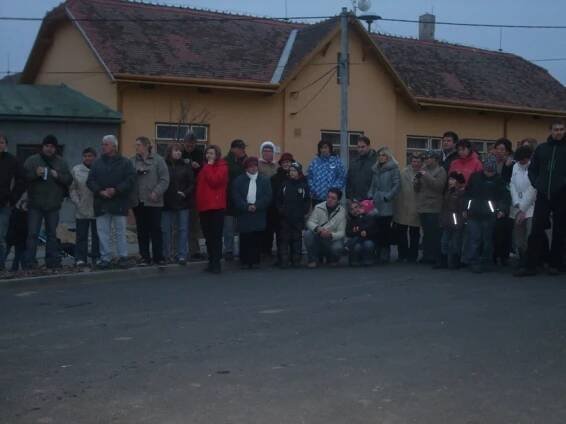 Obec Těšetice - Rozsvěcení vánočního stromu 2012