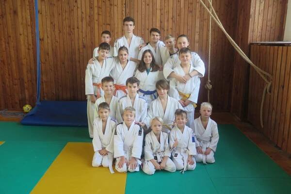 FOTKY – PODZIMNÍ SOUSTŘEDĚNÍ TEPLICE 2022 – Judo Club Tatran Praha