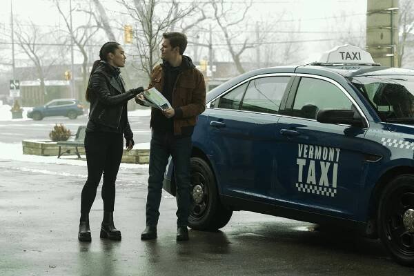 Christina Chong, Paul Wesley - Star Trek: Podivné nové světy - Tomorrow and Tomorrow and Tomorrow - Z filmu